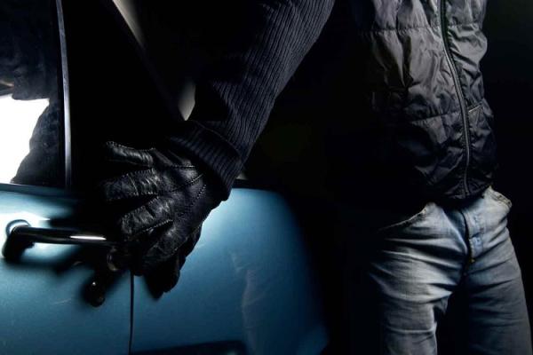 Названы города России - лидеры по автоугонам